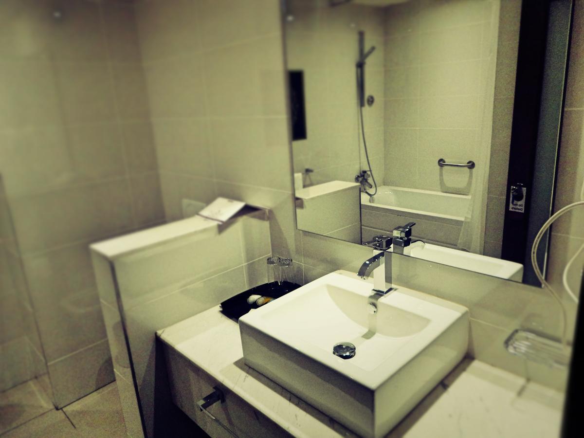 The Grand Palace Hotel Singine Room photo