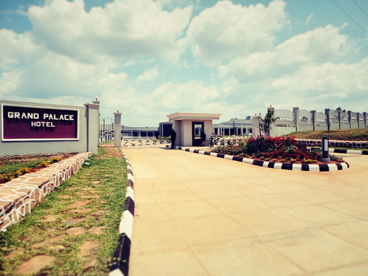 The Grand Palace Hotel Singine Exterior photo