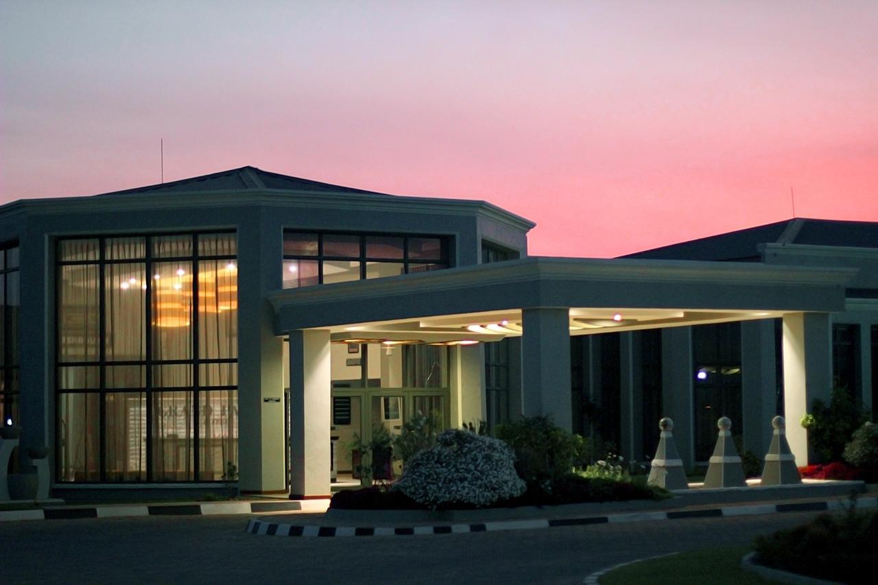 The Grand Palace Hotel Singine Exterior photo